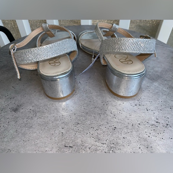 Rebel Wedge - Picture 8 of 14